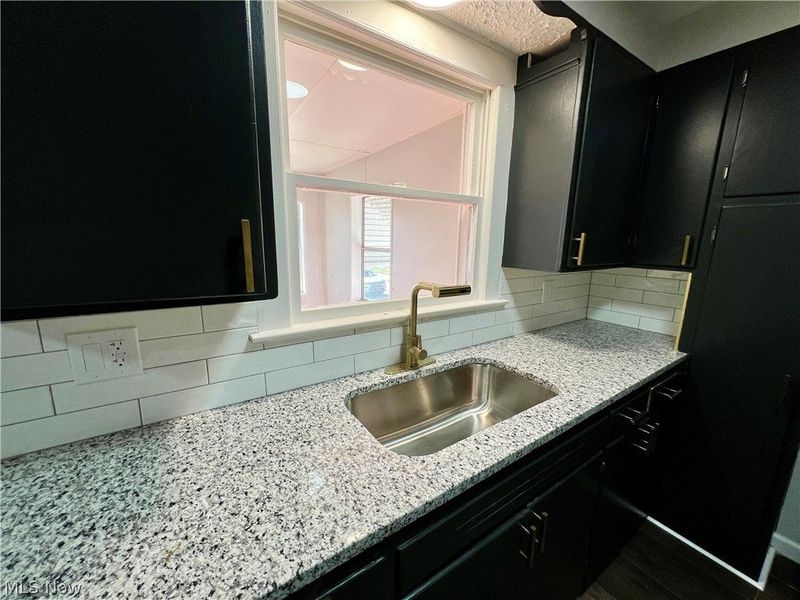 18108 Mccracken Road, Maple Heights, OH 44137 Photo 10