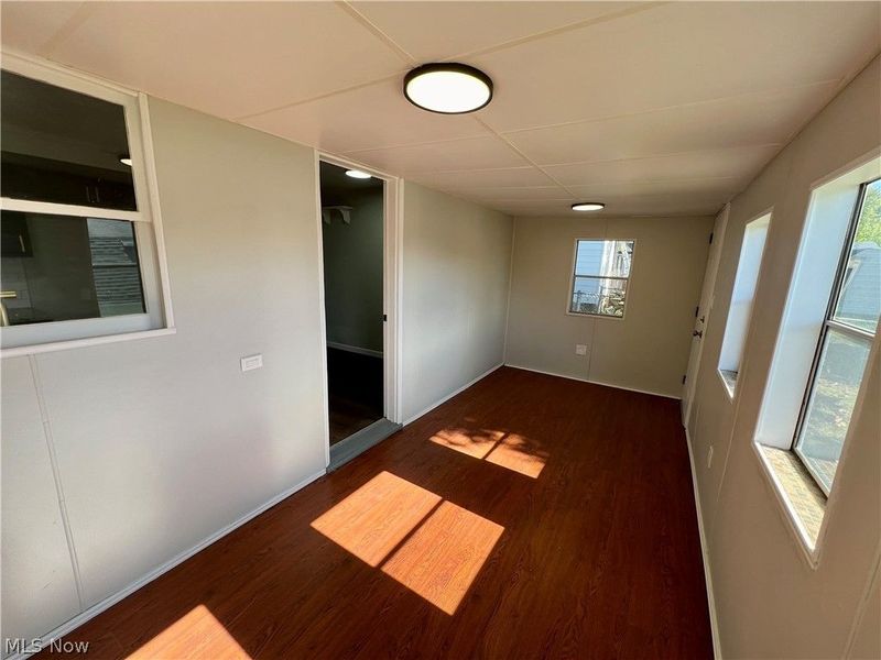 18108 Mccracken Road, Maple Heights, OH 44137 Photo 11