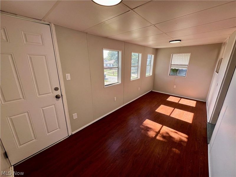 18108 Mccracken Road, Maple Heights, OH 44137 Photo 12