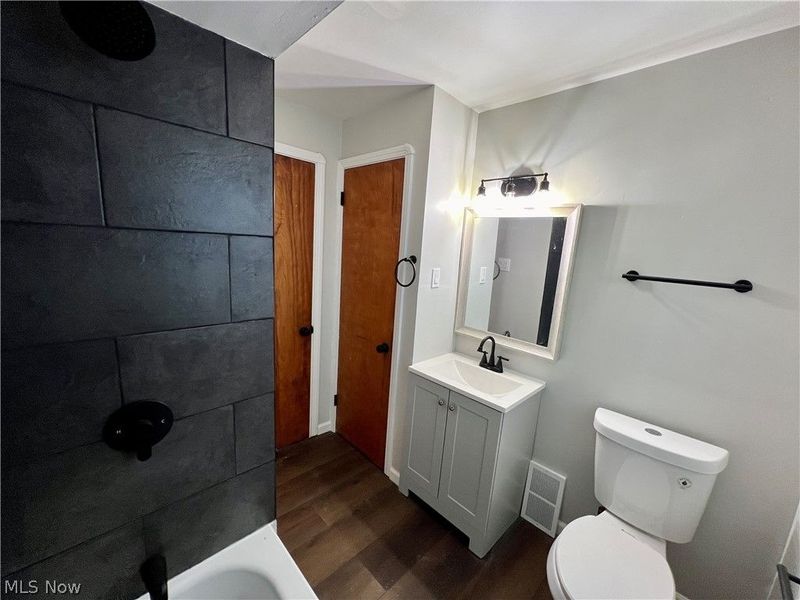 18108 Mccracken Road, Maple Heights, OH 44137 Photo 15