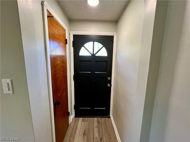 18108 Mccracken Road, Maple Heights, OH 44137 Photo 3