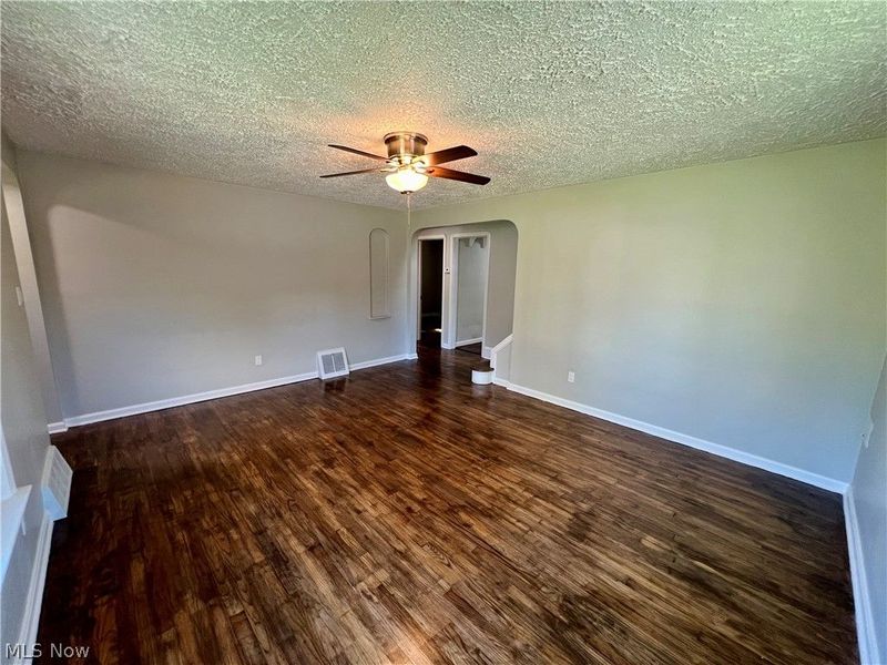 18108 Mccracken Road, Maple Heights, OH 44137 Photo 6