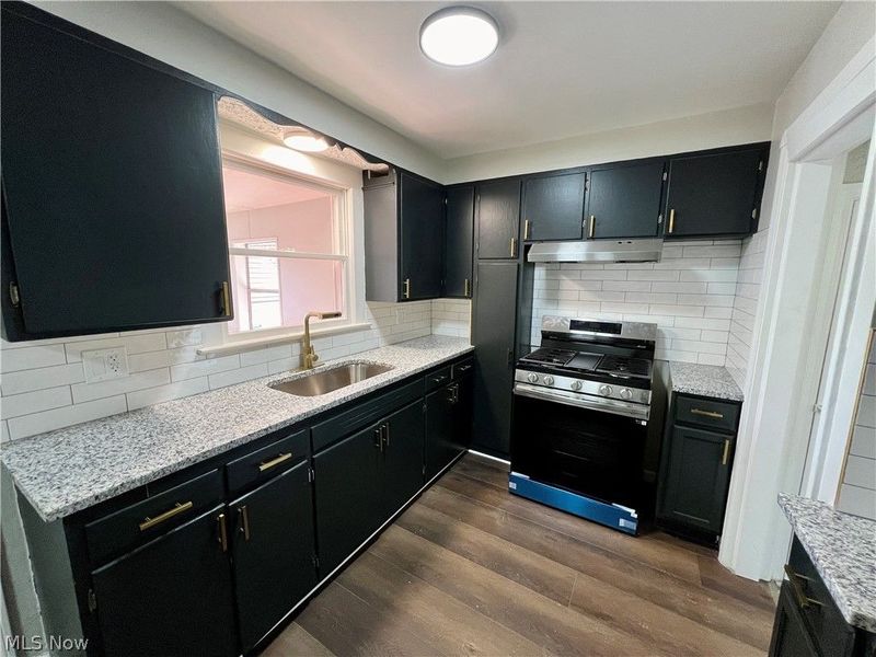 18108 Mccracken Road, Maple Heights, OH 44137 Photo 8