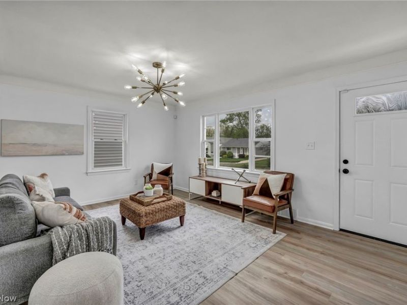 16306 Clearview Avenue, Cleveland, OH 44128 Photo 10