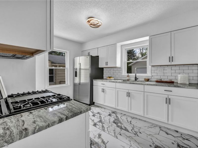 16306 Clearview Avenue, Cleveland, OH 44128 Photo 19