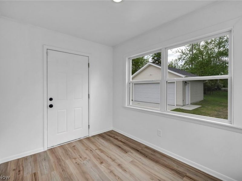 16306 Clearview Avenue, Cleveland, OH 44128 Photo 23