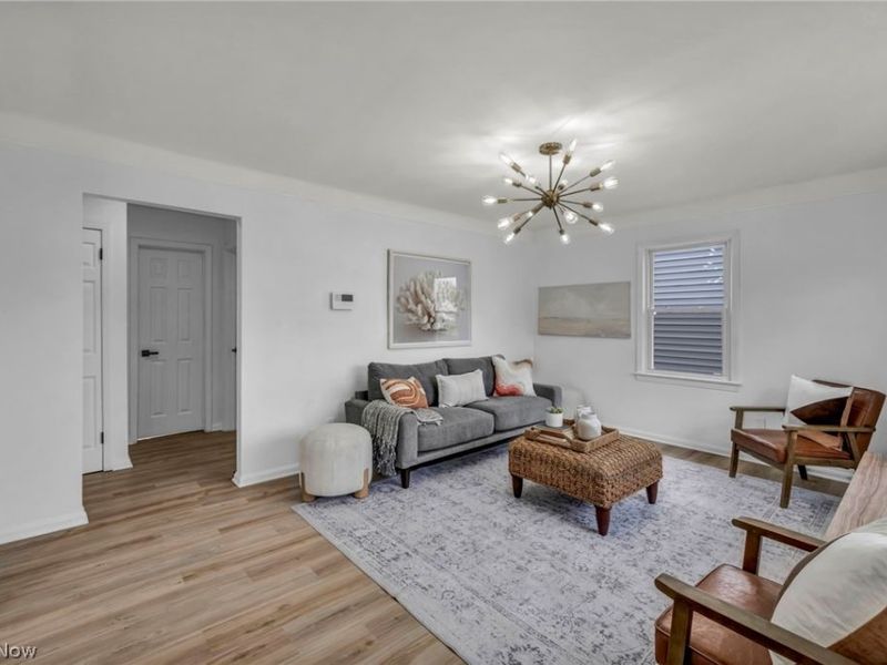 16306 Clearview Avenue, Cleveland, OH 44128 Photo 5