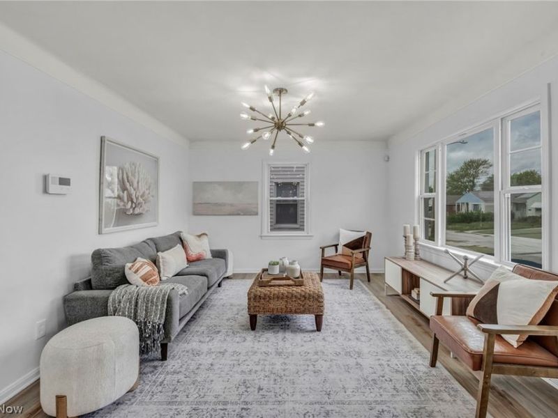 16306 Clearview Avenue, Cleveland, OH 44128 Photo 9