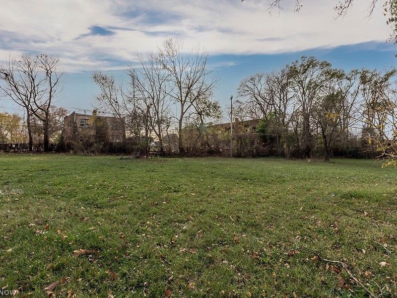 13614 Glenside Road , Cleveland, OH 44110 Photo 2