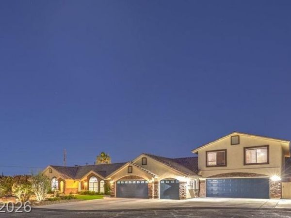 5215 N RILEY Street , Las Vegas, NV 89149
