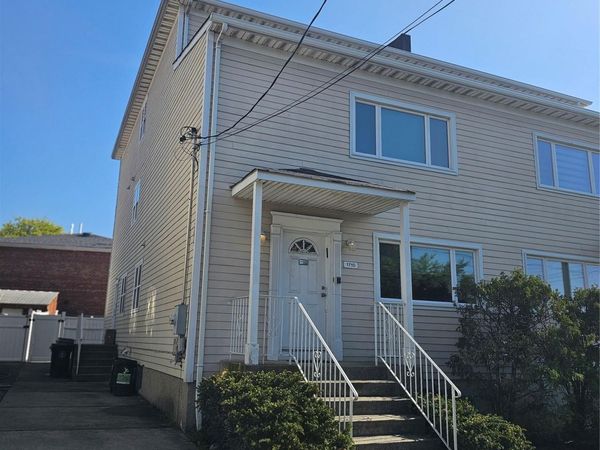 1710 Brookhaven Avenue , Far Rockaway, NY 11691
