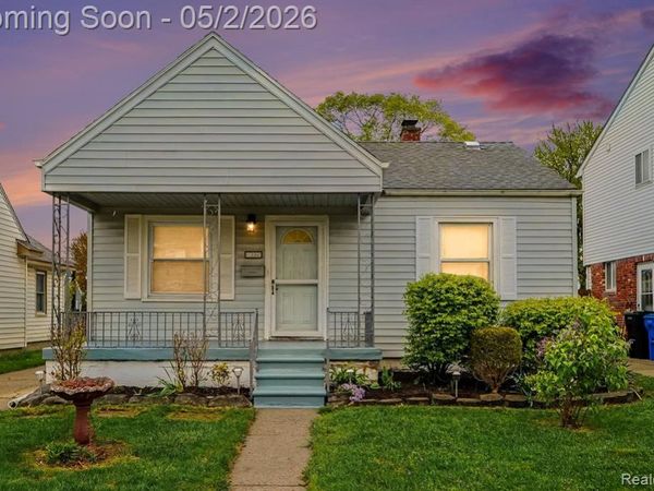 30729 Alger Street, Madison Heights, MI 48071