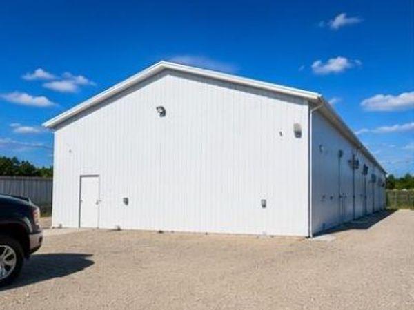9270 N Saginaw Road, Thetford Twp, MI 48458