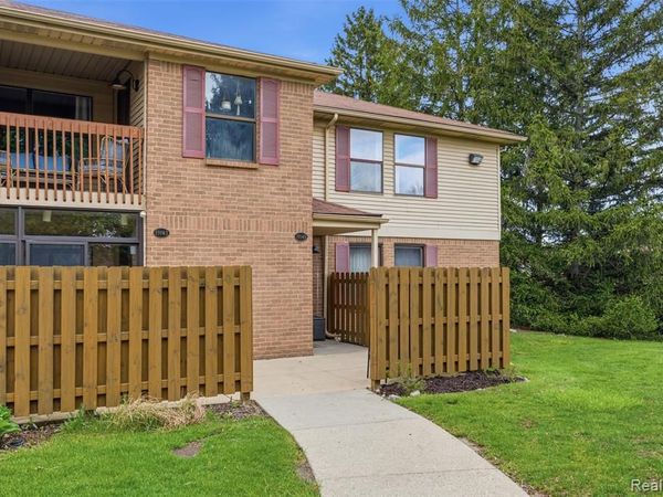19145 Surrey Lane, Northville Twp, MI 48167