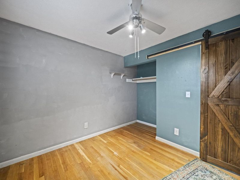 300 Dunbarton Road, Columbus, OH 43230 Photo 20