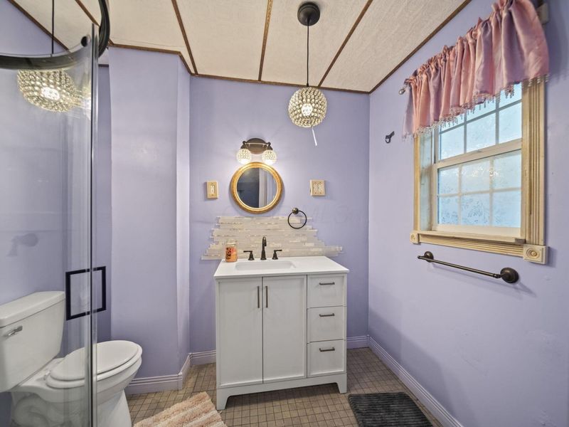 300 Dunbarton Road, Columbus, OH 43230 Photo 24