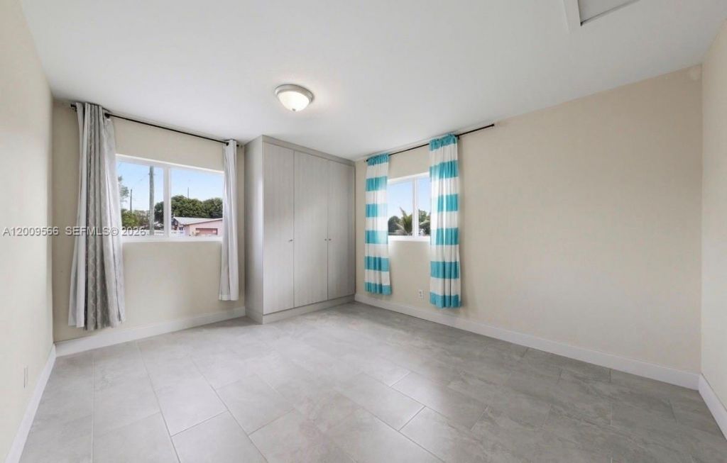 2631 NW 47th Ave, Fort Lauderdale, FL 33313 Photo