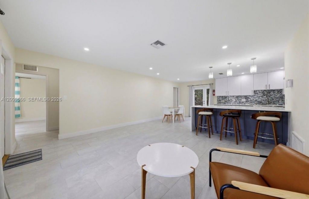 2631 NW 47th Ave, Fort Lauderdale, FL 33313 Photo