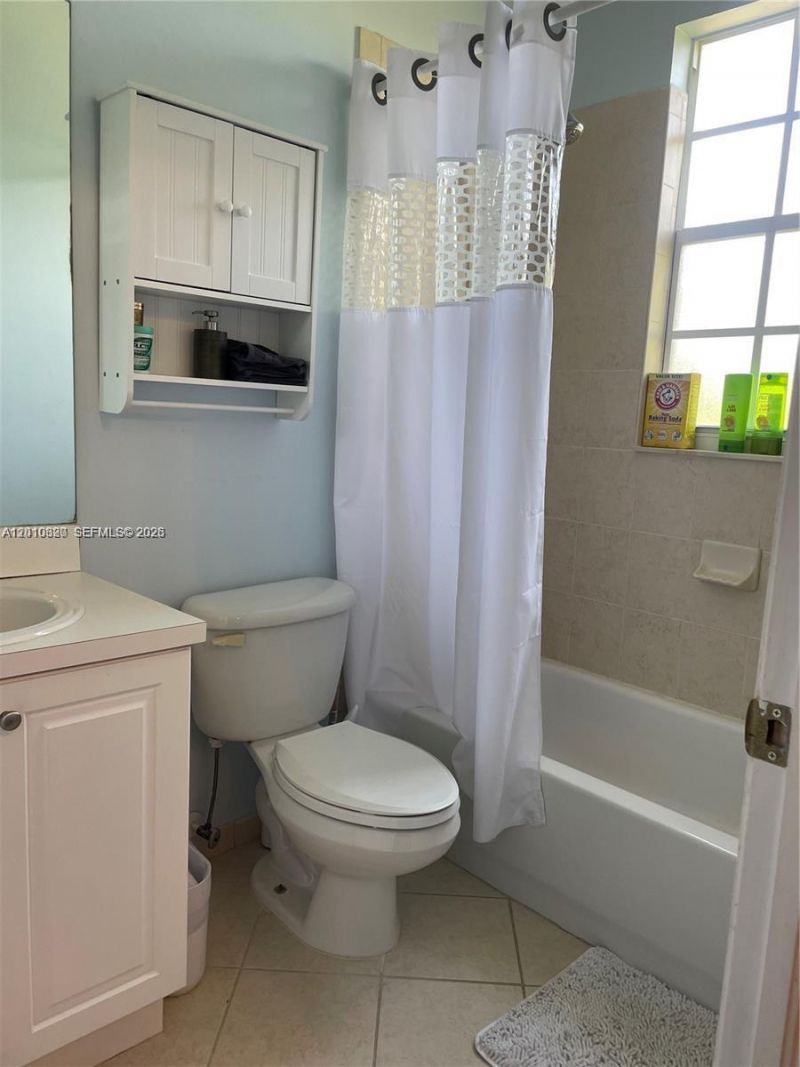 9353 SW 227th St , Unit 6-21, Cutler Bay, FL 33190 Photo