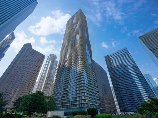 225 N Columbus Drive , Unit 6301, Chicago, IL 60601