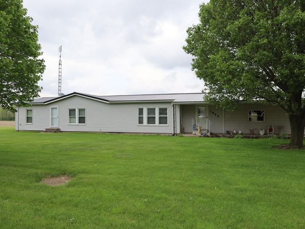 1866 Township Line Road, Saint Henry, OH 45883