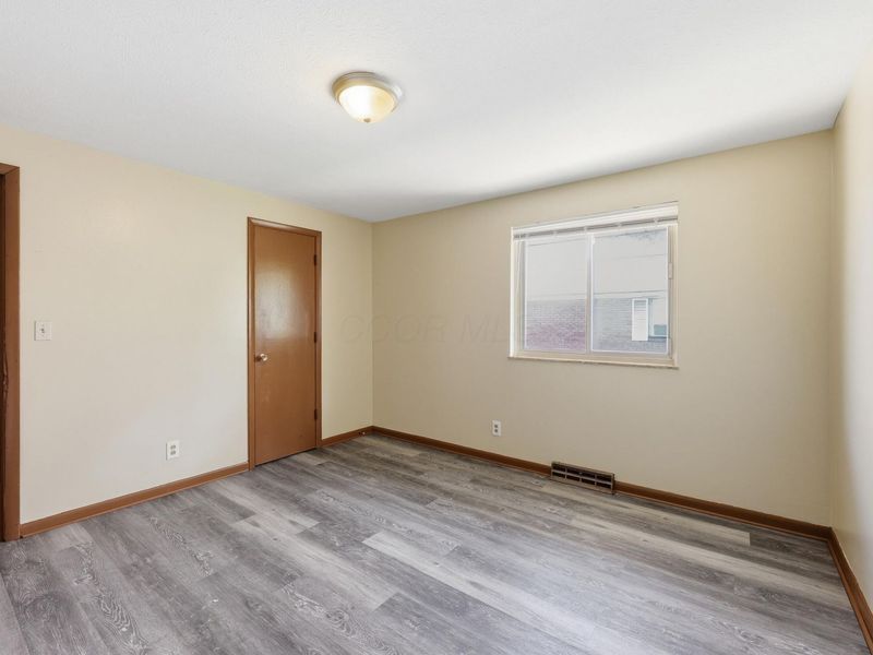 1759 Lonsdale Road, Unit C, Columbus, OH 43232 Photo 11