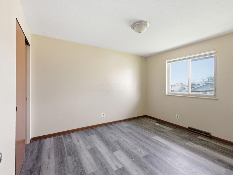 1759 Lonsdale Road, Unit C, Columbus, OH 43232 Photo 12