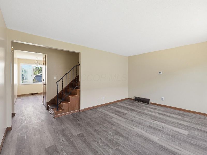 1759 Lonsdale Road, Unit C, Columbus, OH 43232 Photo 4