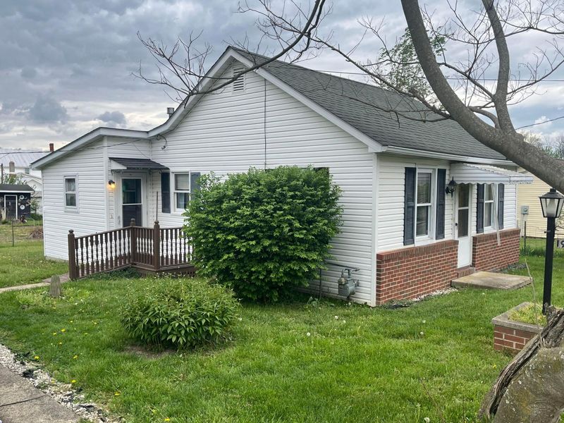 19403 High Street, Adelphi, OH 43101 Photo 4