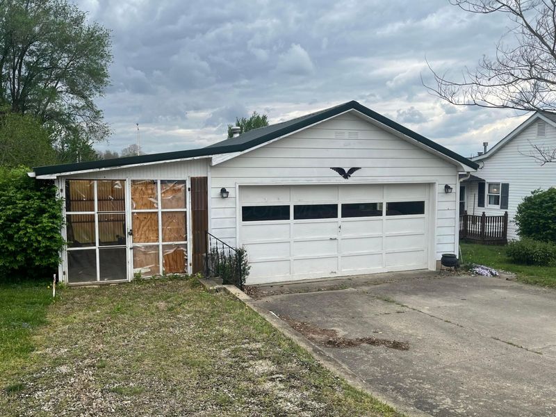 19403 High Street, Adelphi, OH 43101 Photo 5
