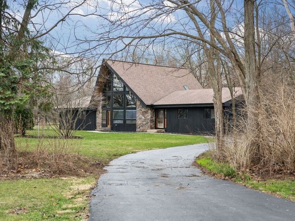 5N584 Dunham Trails Road , Wayne, IL 60184