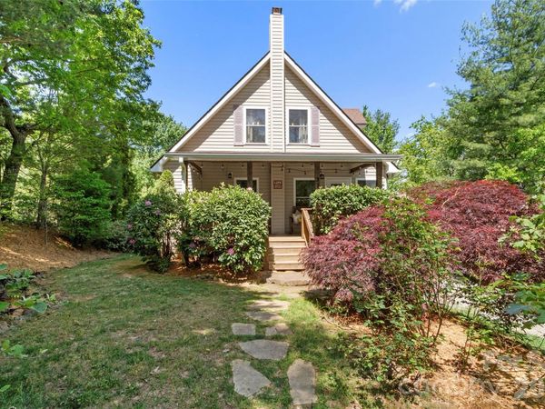31 Bear Den Road, Asheville, NC 28805