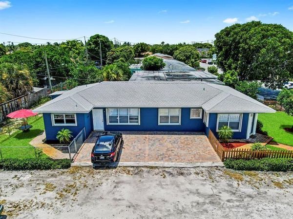 1430 N J, Unit 2, Lake Worth Beach, FL 33460