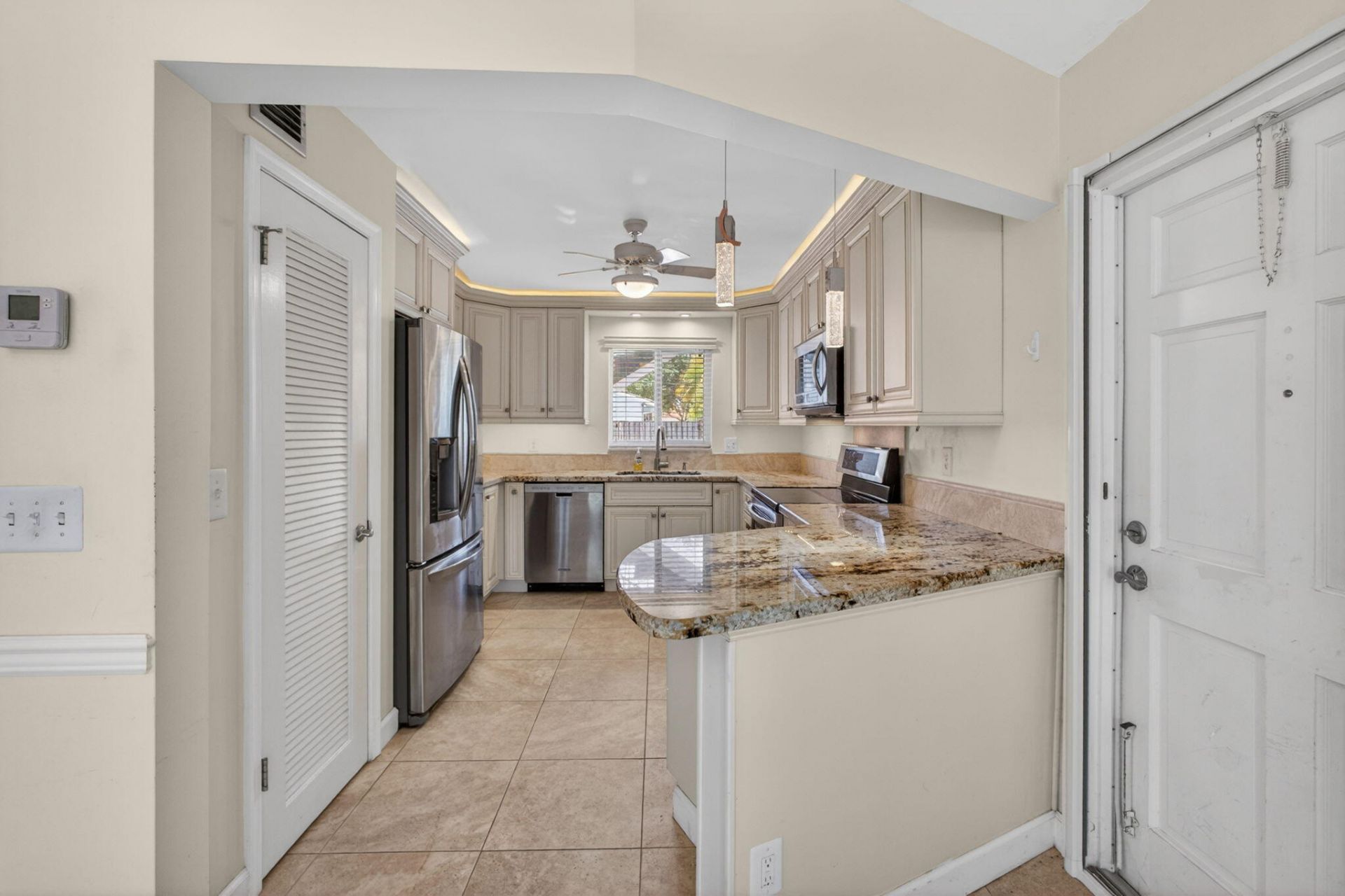 6 Garden Street E, Unit 108p, Tequesta, FL 33469 Photo