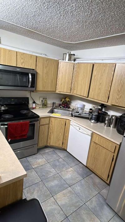 520 Shady Pine Way, Unit B1, Greenacres, FL 33415 Photo