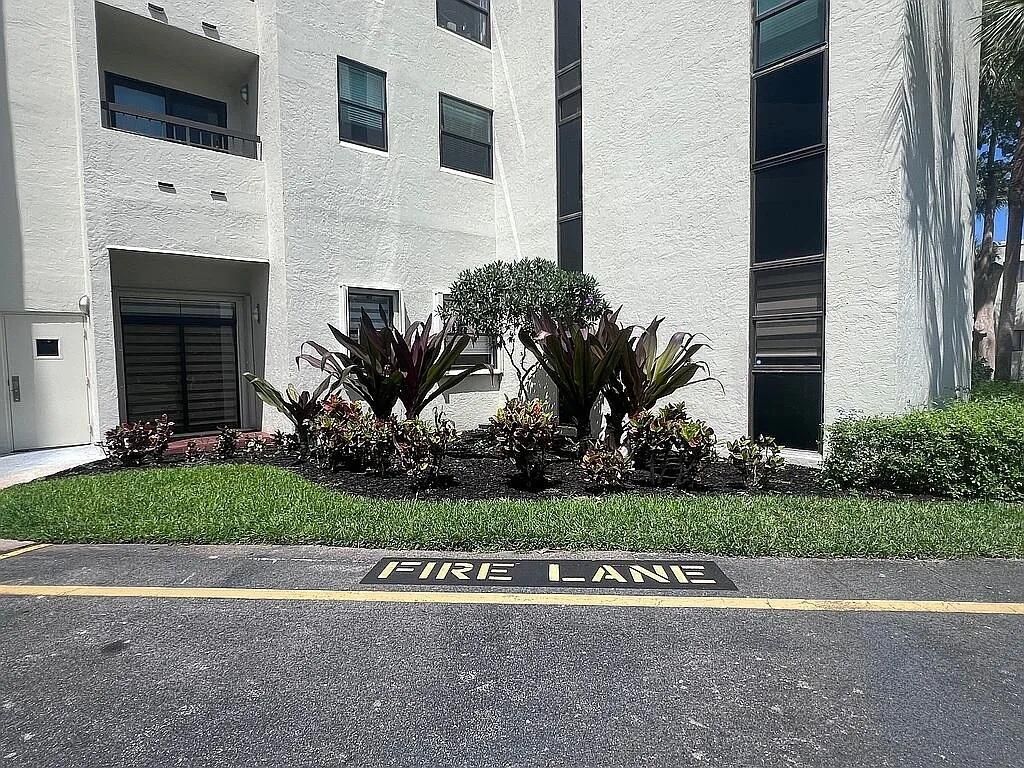 6463 La Costa Drive, Unit 105, Boca Raton, FL 33433 Photo