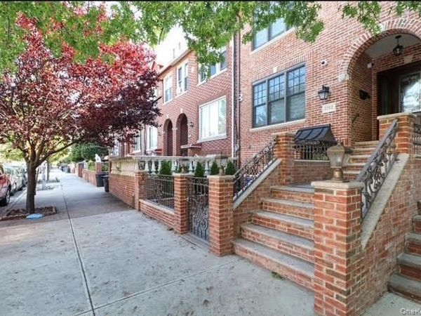 21-63 45th Street, Astoria, NY 11105