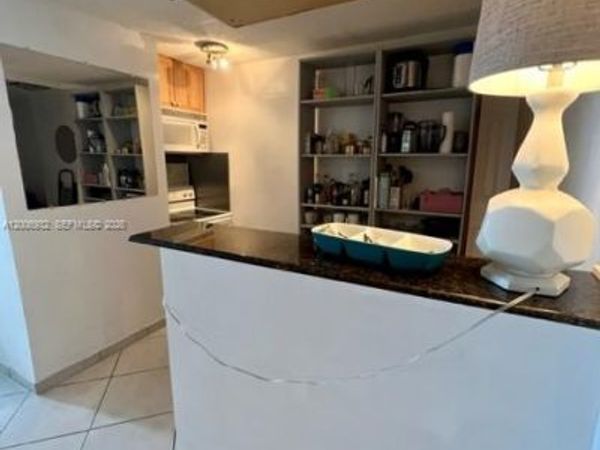 6770 Indian Creek Dr , Unit 11J, Miami Beach, FL 33141