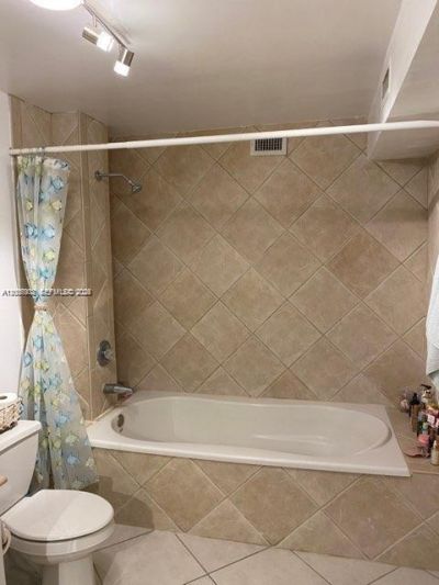 6770 Indian Creek Dr, Unit 11J, Miami Beach, FL 33141 Photo