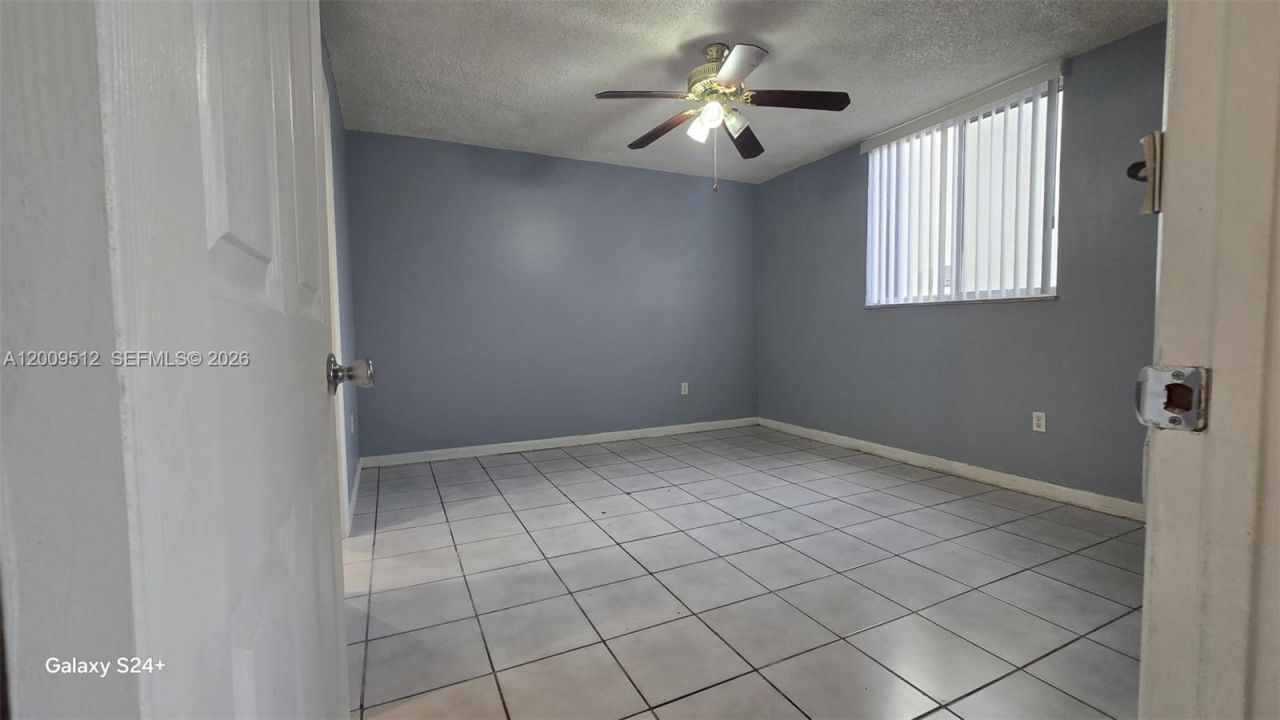 10090 NW 80th Ct , Unit 1406, Hialeah Gardens, FL 33016 Photo