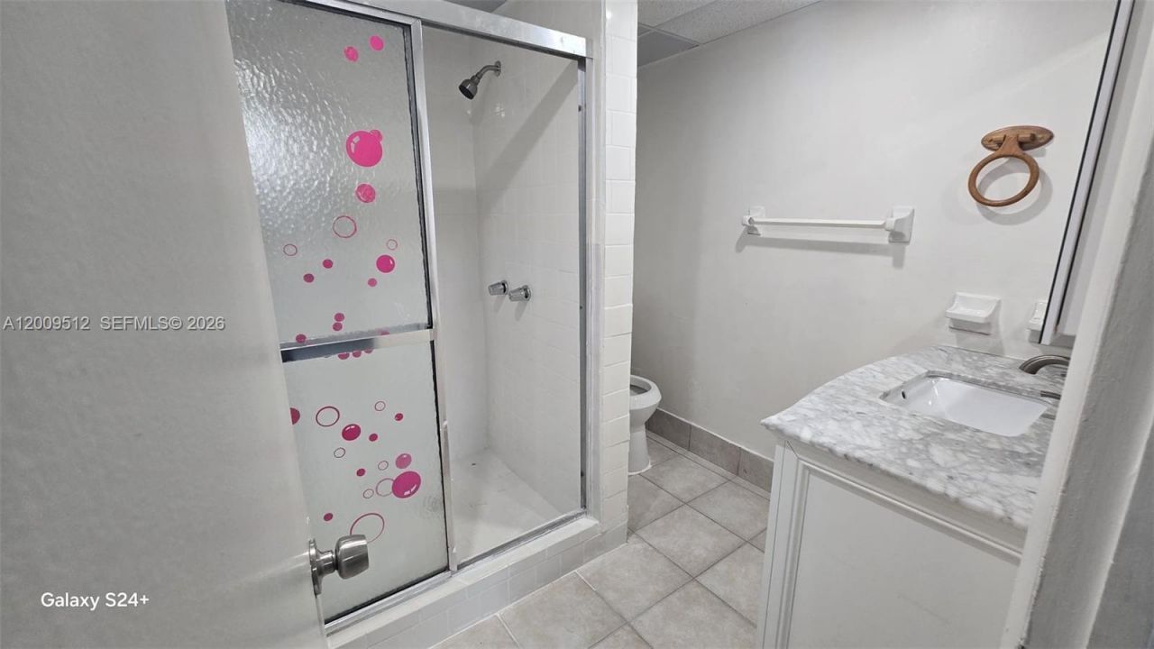 10090 NW 80th Ct , Unit 1406, Hialeah Gardens, FL 33016 Photo