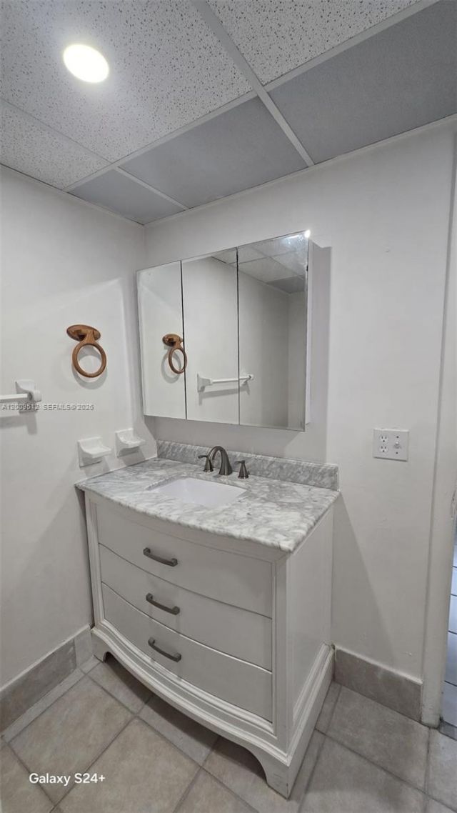 10090 NW 80th Ct , Unit 1406, Hialeah Gardens, FL 33016 Photo