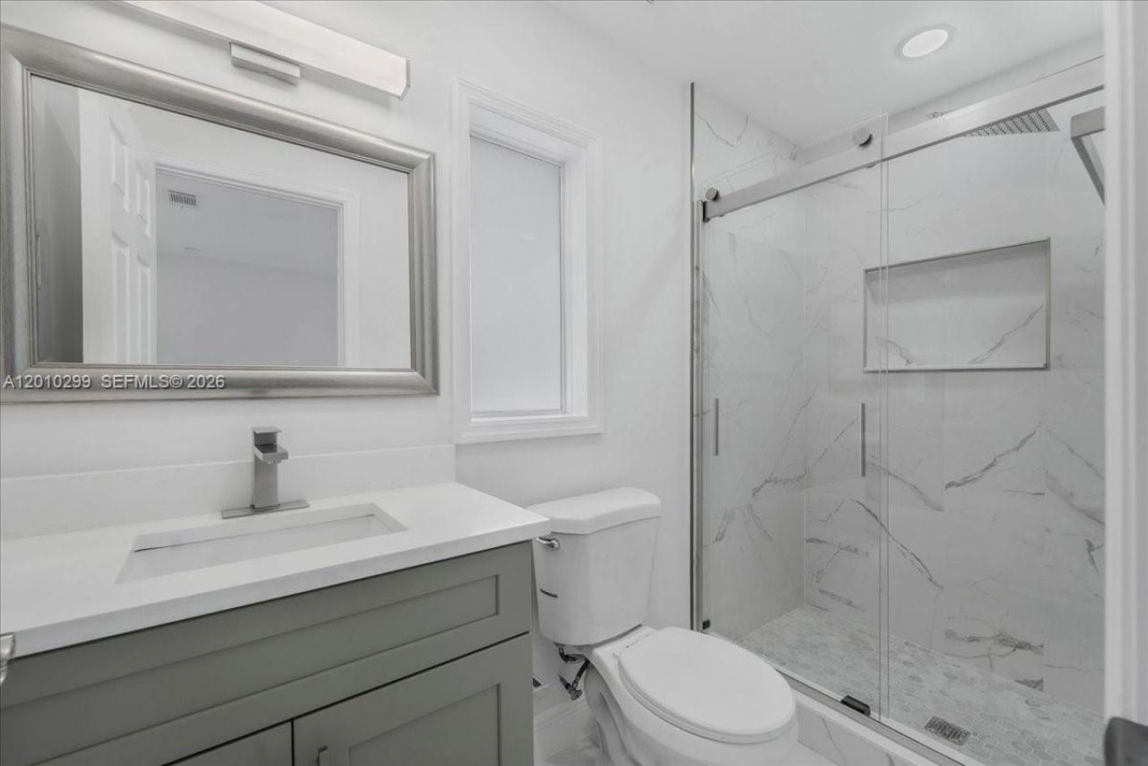 105 SE 45th , Cape Coral, FL 33904 Photo