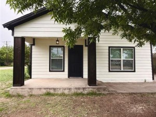 610 5th Street, Hawley, TX 79525