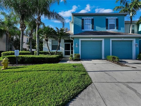 3616 Pine Oak CIR, Unit 101, FORT MYERS, FL 33916