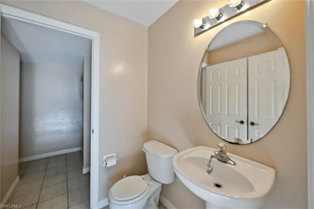 3616 Pine Oak Cir, Unit 101, Fort Myers, FL 33916 Photo