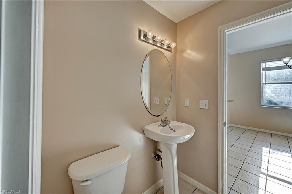 3616 Pine Oak Cir, Unit 101, Fort Myers, FL 33916 Photo