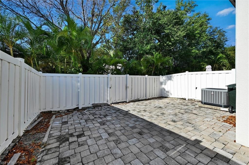 3616 Pine Oak Cir, Unit 101, Fort Myers, FL 33916 Photo