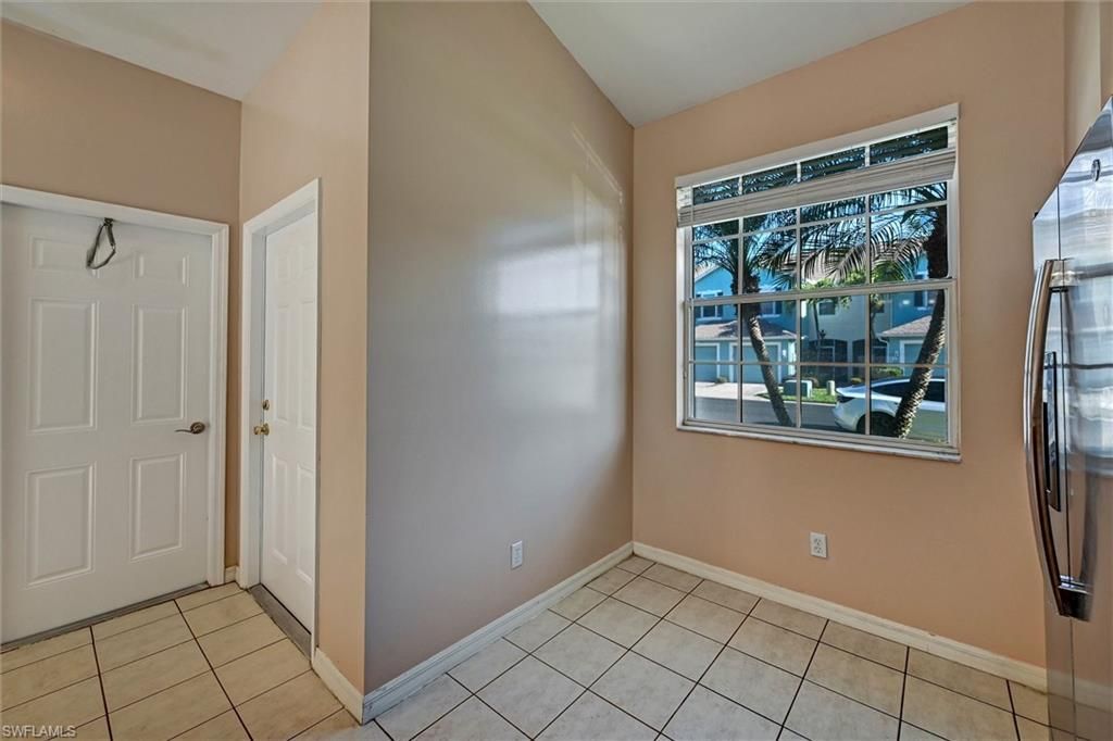 3616 Pine Oak Cir, Unit 101, Fort Myers, FL 33916 Photo