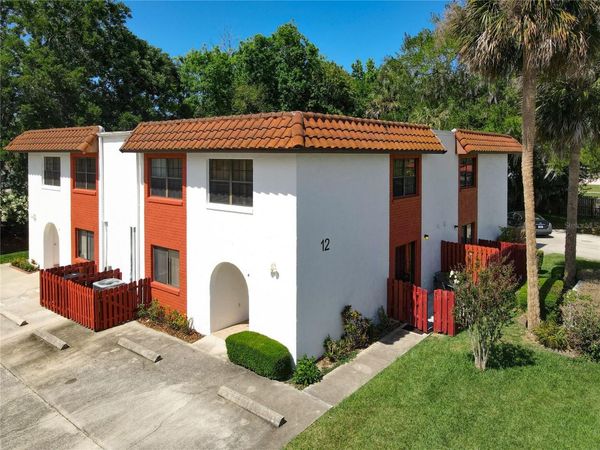 910 BIG TREE ROAD, Unit 12-4, SOUTH DAYTONA, FL 32119